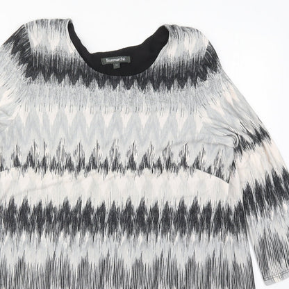 Bonmarché Womens Grey Geometric Basic T-Shirt Size 14 - Zig Zag