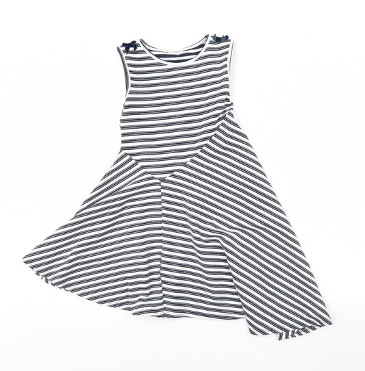 kite & cosmic Girls White Striped  Fit & Flare  Size 8 Years