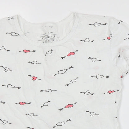 Close-up detail of Atmosphere women’s white basic t-shirt, size UK 10