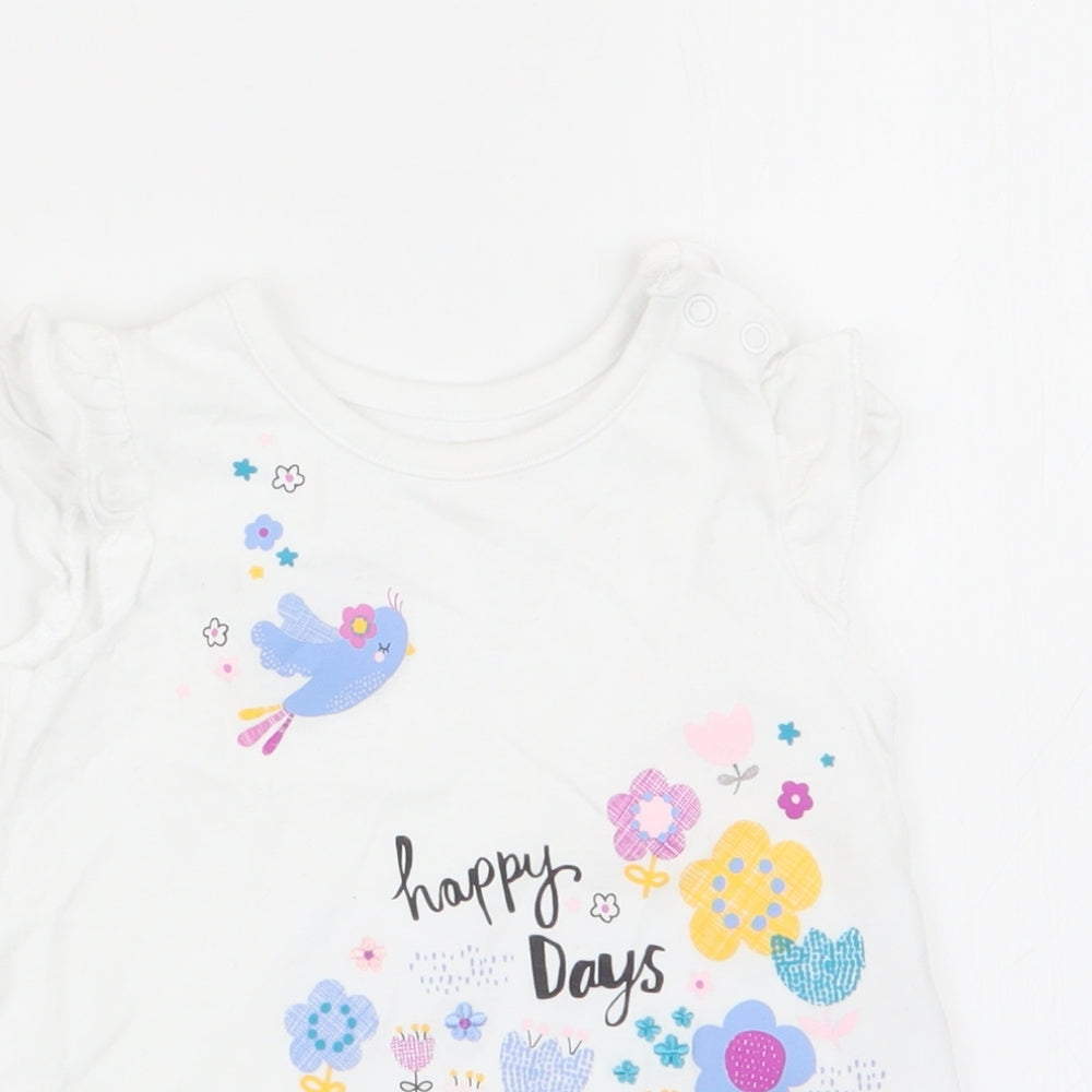 Nutmeg Girls White   Basic Tank Size 3-6 Months