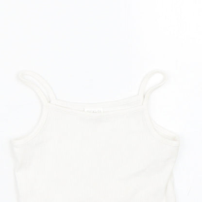 Close-up detail of F&F girls’ white basic tank, size 6-7, years