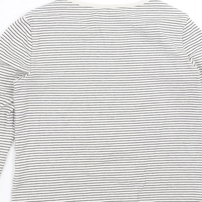 Brand and care label for H&M girls’ white striped basic t-shirt, size 10-11, years
