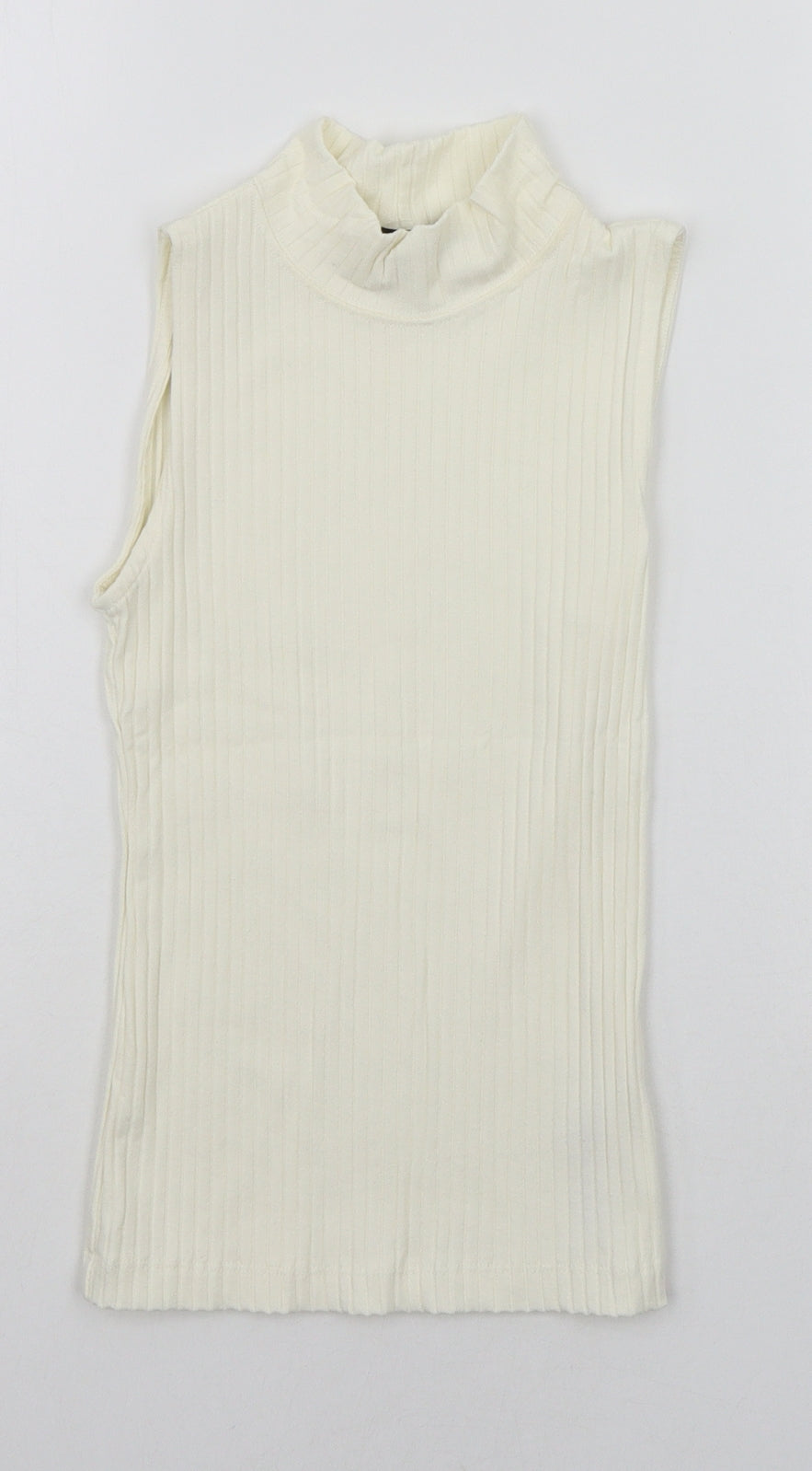 PRETTYLITTLETHING Womens White   Basic T-Shirt Size S
