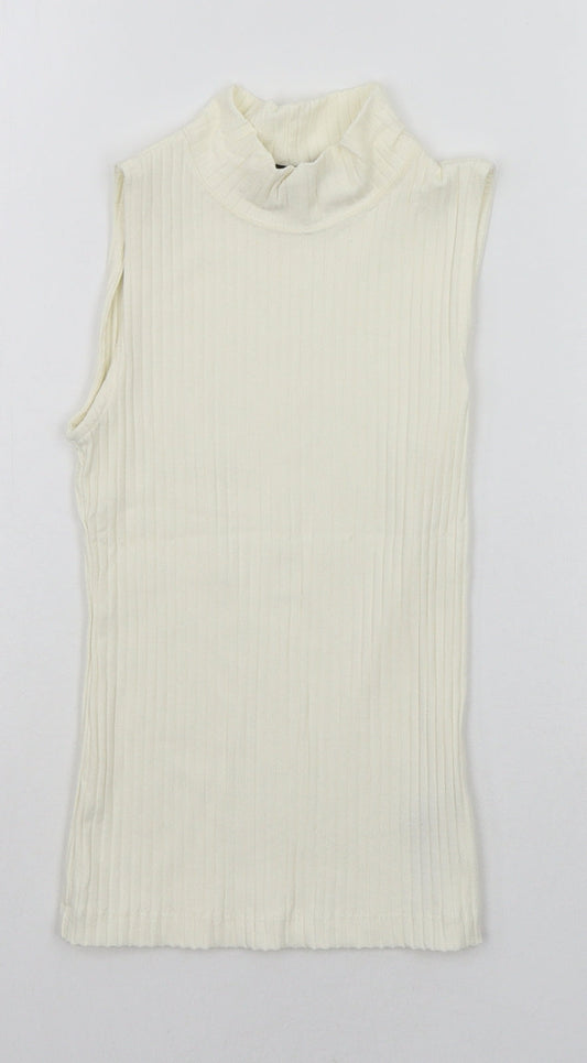 PRETTYLITTLETHING Womens White   Basic T-Shirt Size S