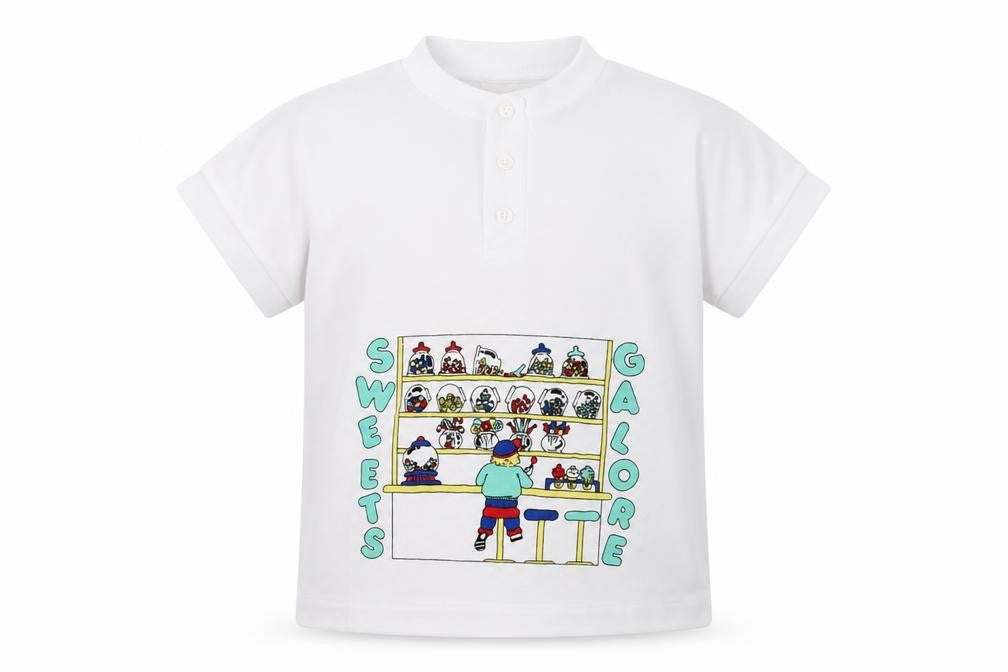 Preworn Boys White   Basic T-Shirt Size 4 Years