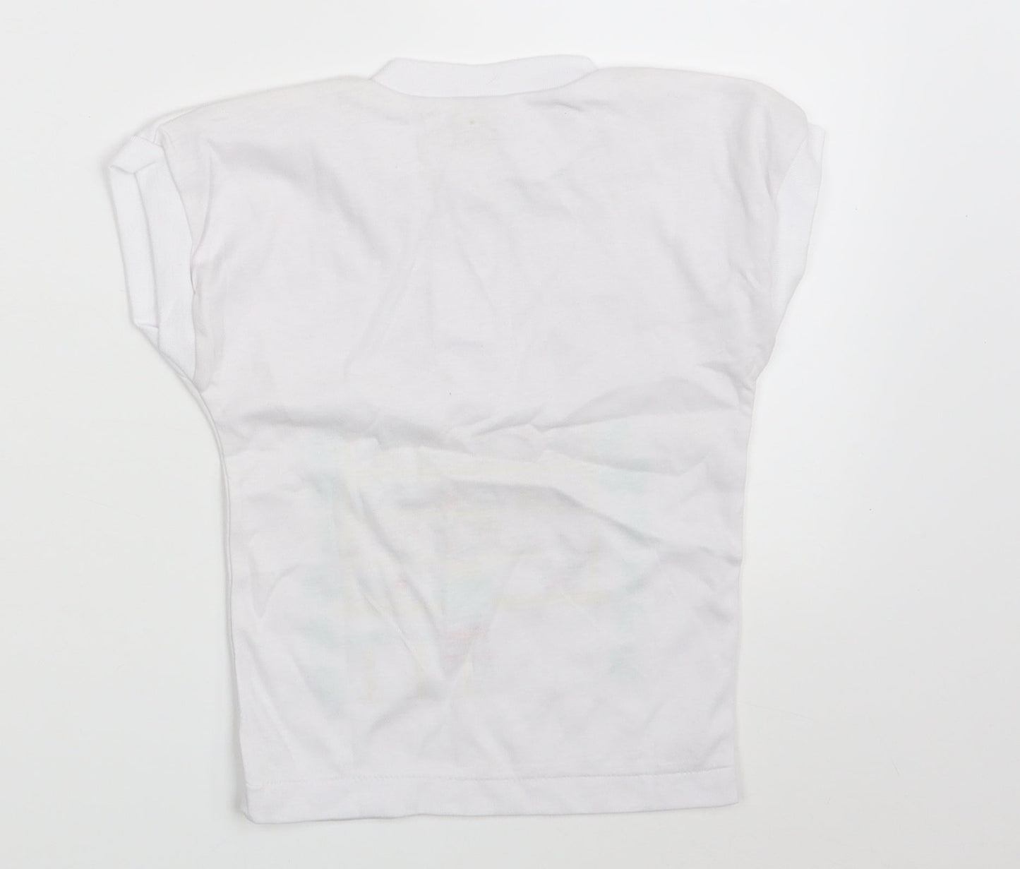 Preworn Boys White   Basic T-Shirt Size 4 Years