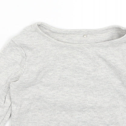 Close-up detail of George girls’ grey basic t-shirt, size 2-3, years