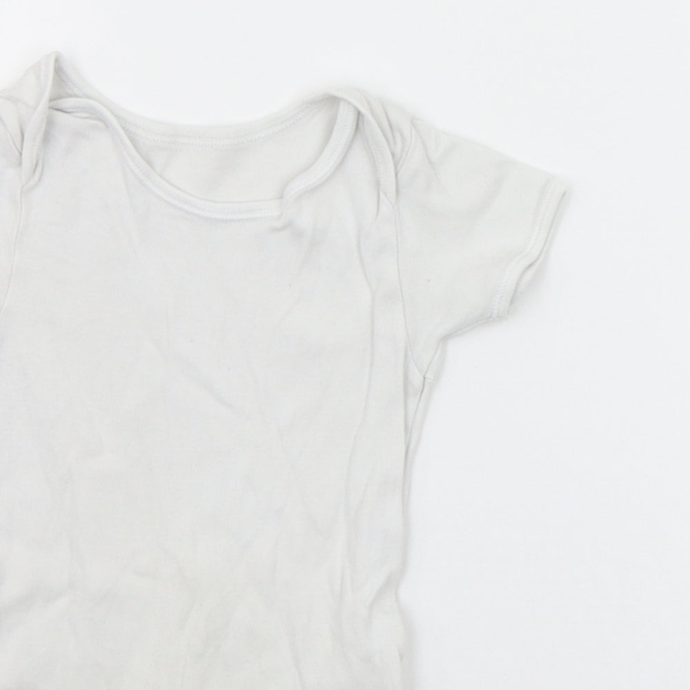 George Baby White   Babygrow One-Piece Size 18-24 Months