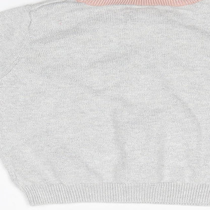 Brand and care label for Tu girls’ silver basic t-shirt, size 3, years
