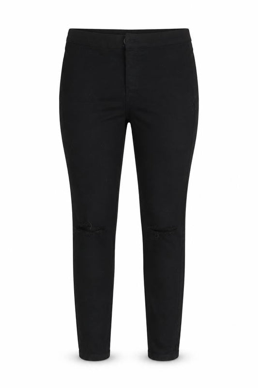 Front view of Denim & Co. women’s black skinny jeans, size UK 12, 29-inch leg