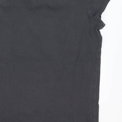 Brand and care label for H&M girls’ grey basic t-shirt, size 9-10, years