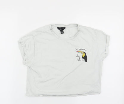Additional front view of New Look girls’ white basic t-shirt, size 12-13, years