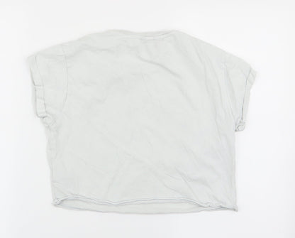 Back view of New Look girls’ white basic t-shirt, size 12-13, years