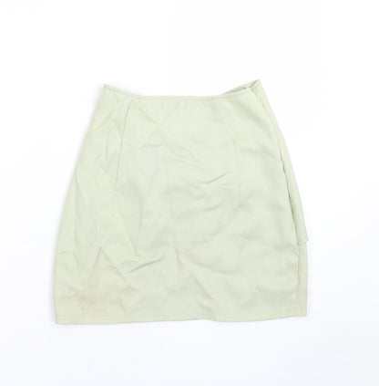 PRETTYLITTLETHING Womens Green   Basic T-Shirt Size 8