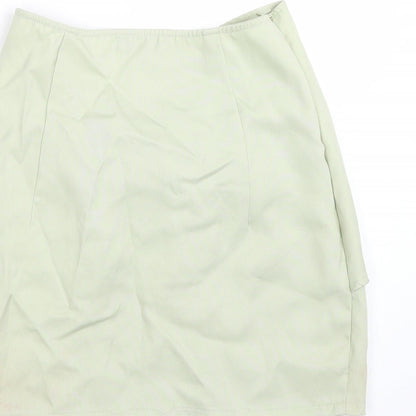 PRETTYLITTLETHING Womens Green   Basic T-Shirt Size 8