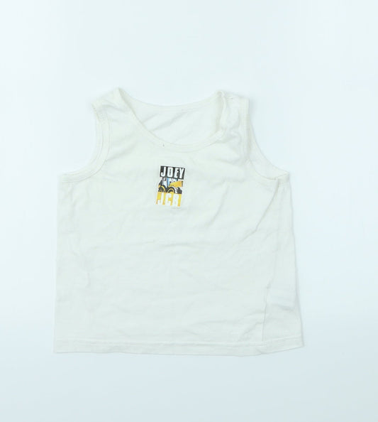 Nutmeg Boys White Geometric  Basic T-Shirt Size 3-6 Months