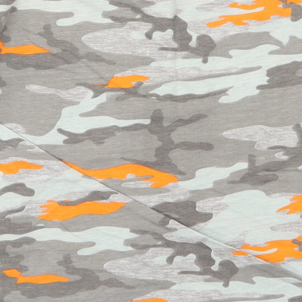 Preworn Boys Orange Camouflage   Pyjama Top Size 7-8 Years