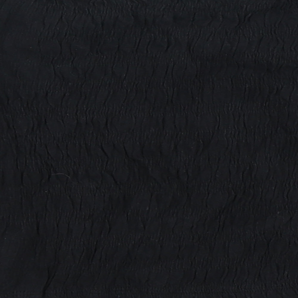 915 Generation Girls Black   Cropped T-Shirt Size 10-11 Years