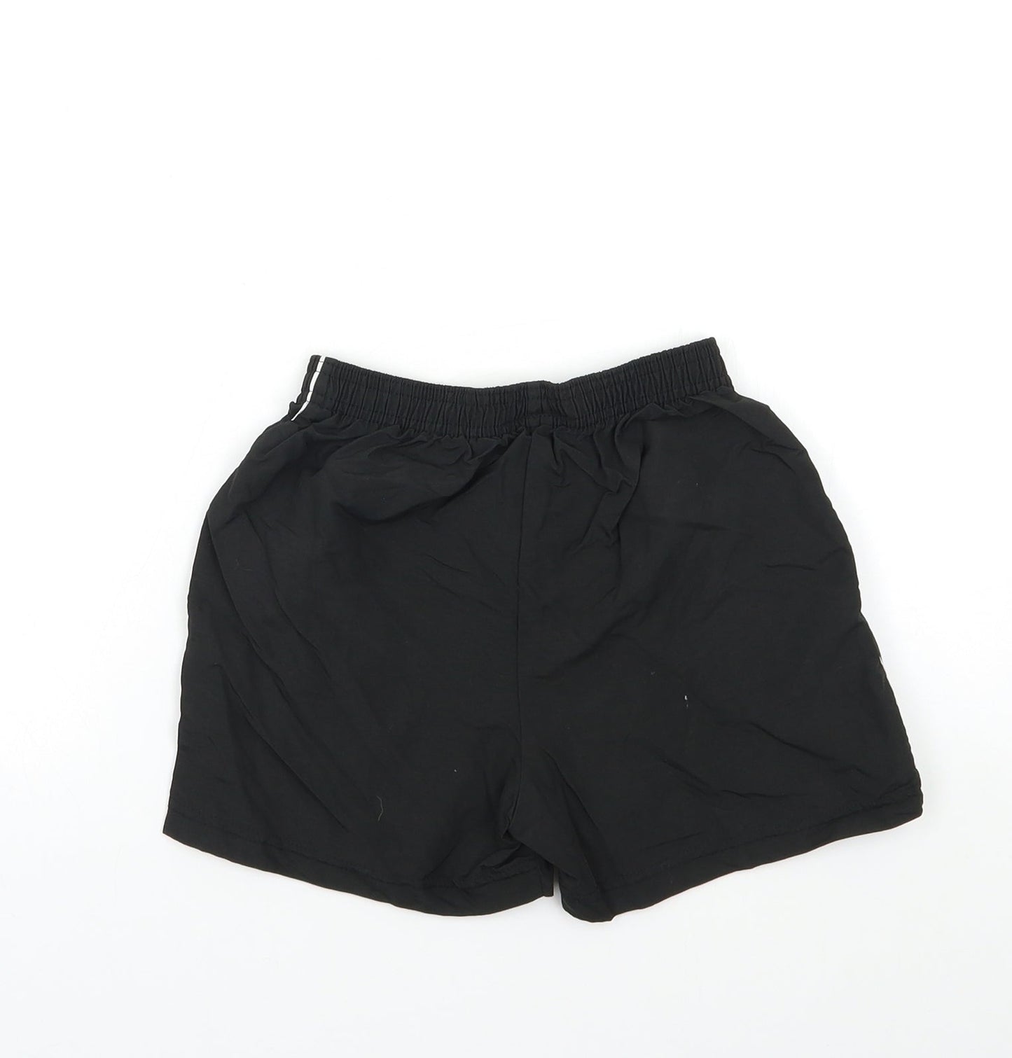 Umbro Boys Black   Sweat Shorts Size 6-7 Years