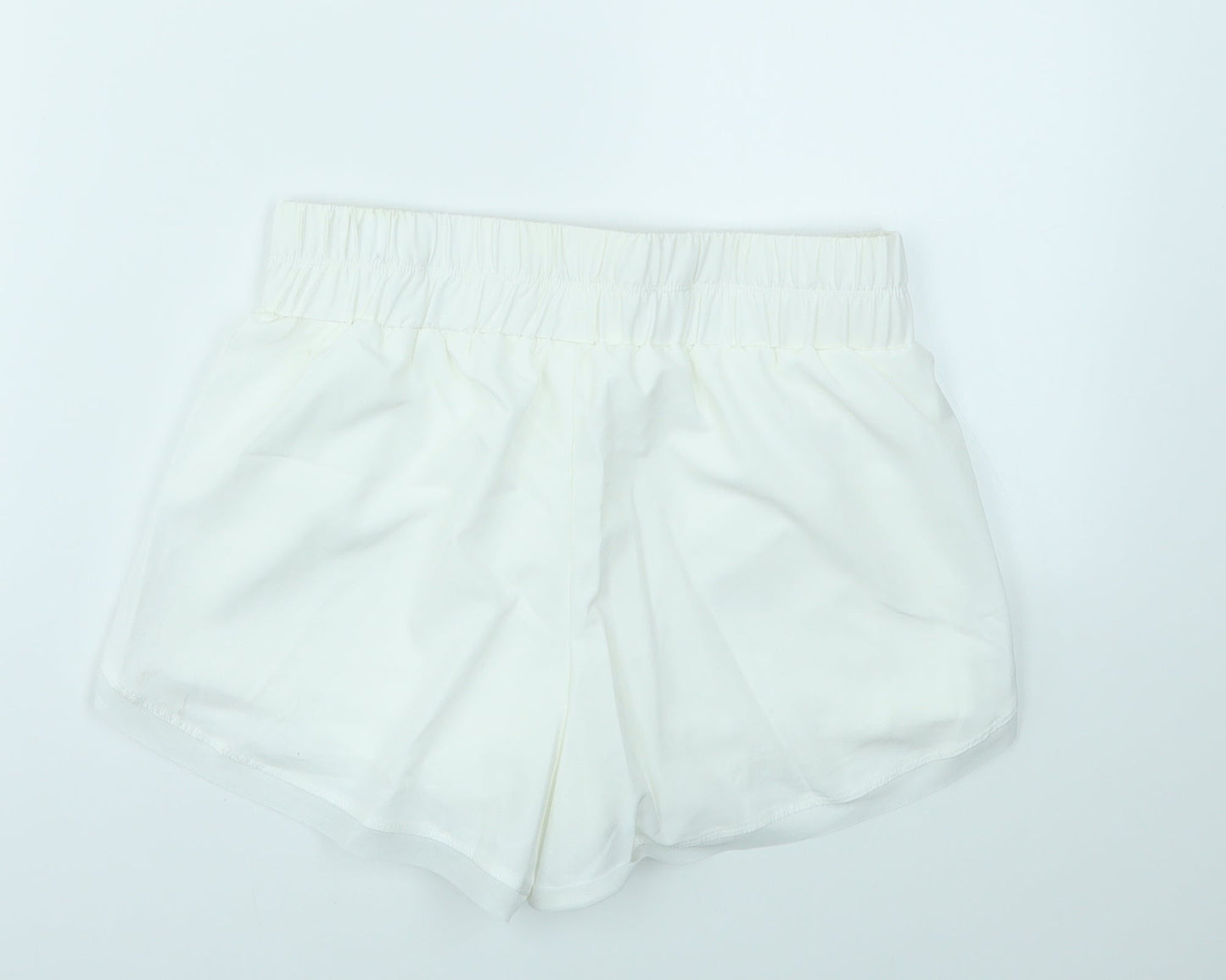 Preworn Womens White   Cut-Off Shorts Size M - stretch waistband