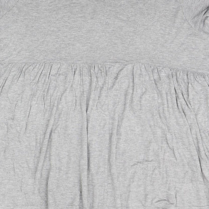 PRETTYLITTLETHING Womens Grey   Basic T-Shirt Size 8