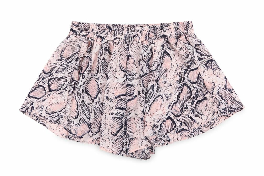 PRETTYLITTLETHING Womens Pink Animal Print  Bermuda Shorts Size 6