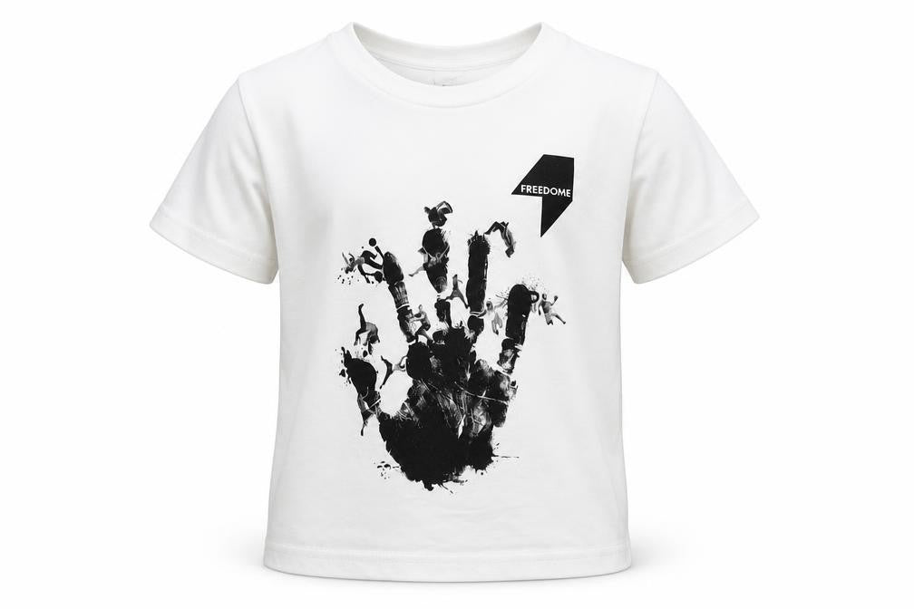 Stars & Stripes Boys White   Basic T-Shirt Size 5-6 Years