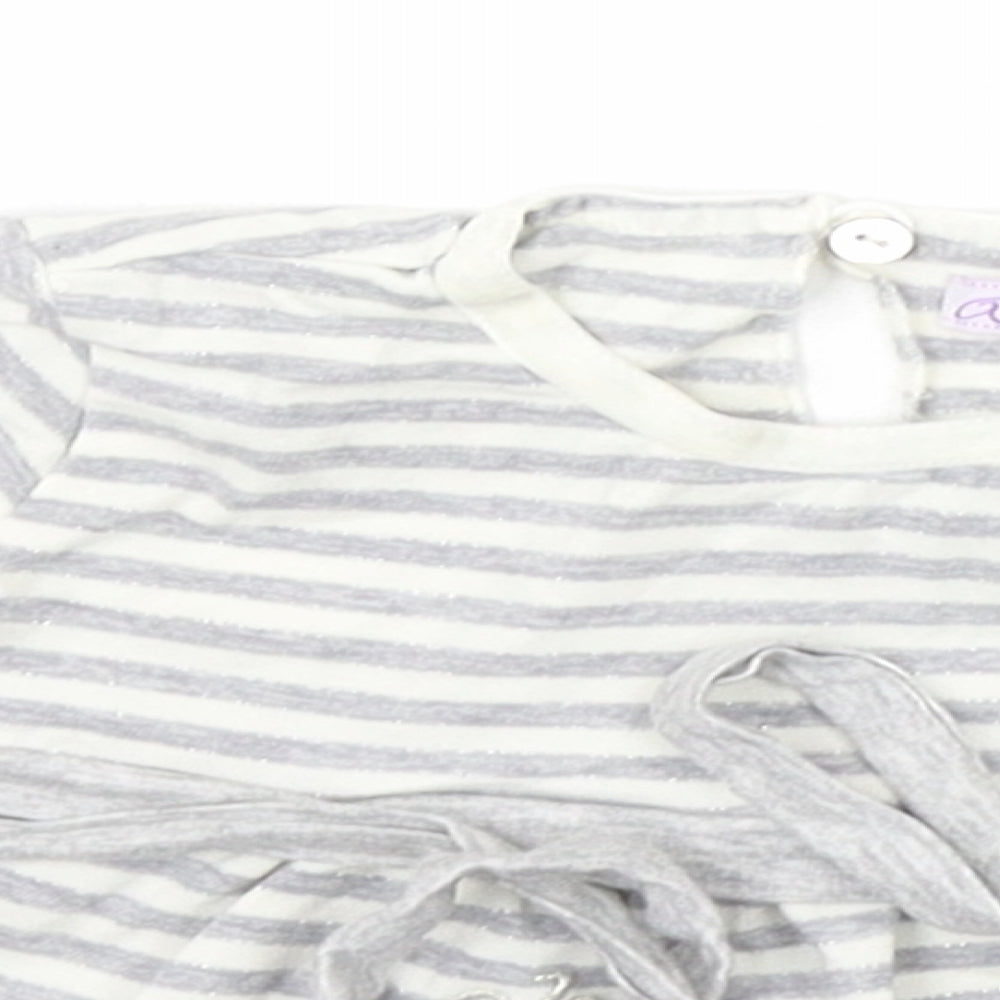 garaya bebe Baby Grey Striped  Basic T-Shirt Size 6-9 Months