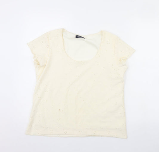 Saloos Womens Ivory   Basic Blouse Size M