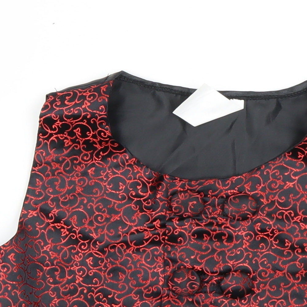 Preworn Boys Red Paisley  Basic Casual Size 4-5 Years
