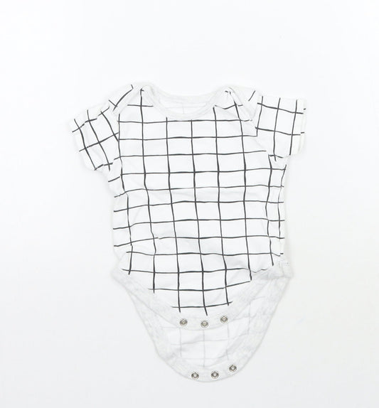 George Baby White Check  Babygrow One-Piece Size 6-9 Months