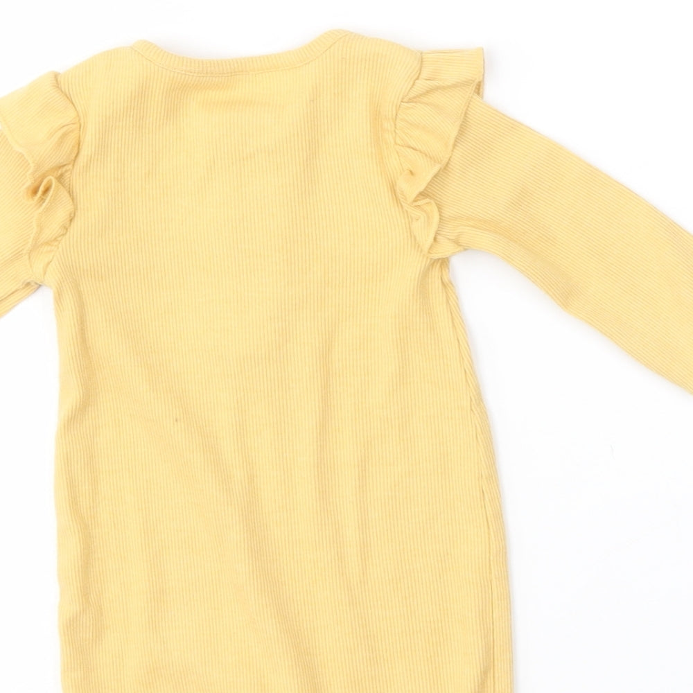 George Baby Yellow   Babygrow One-Piece Size 3-6 Months