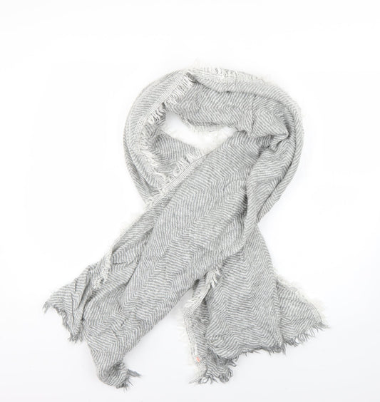 Preworn Womens Grey Argyle/Diamond   Scarf