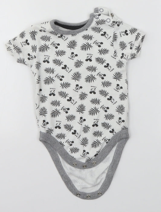 George Baby White   Babygrow One-Piece Size 6-9 Months