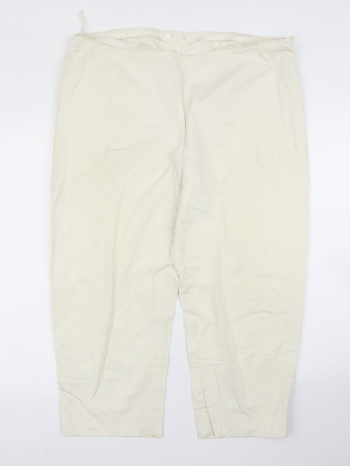 Preworn Womens Ivory   Pedal Pusher Trousers Size 38 in L22 in