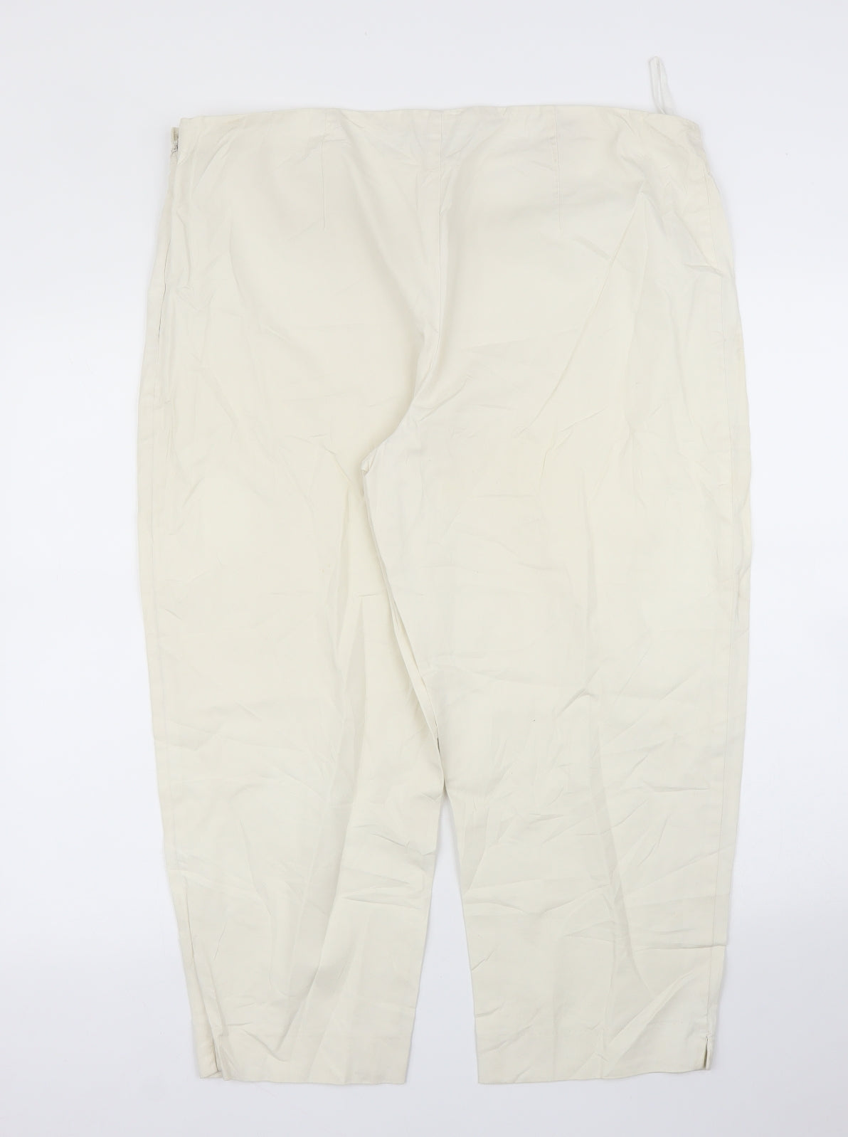 Preworn Womens Ivory   Pedal Pusher Trousers Size 38 in L22 in