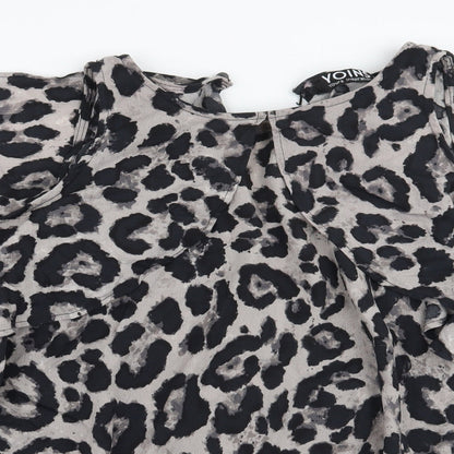 Yoins Womens  Animal Print  Basic Blouse Size XL