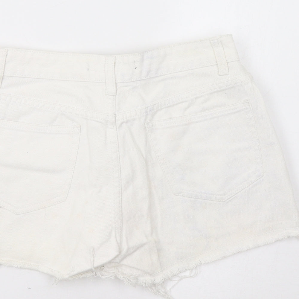 RT Womens White   Hot Pants Shorts Size 10