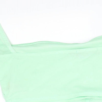 PRETTYLITTLETHING Womens Green   Basic T-Shirt Size 8