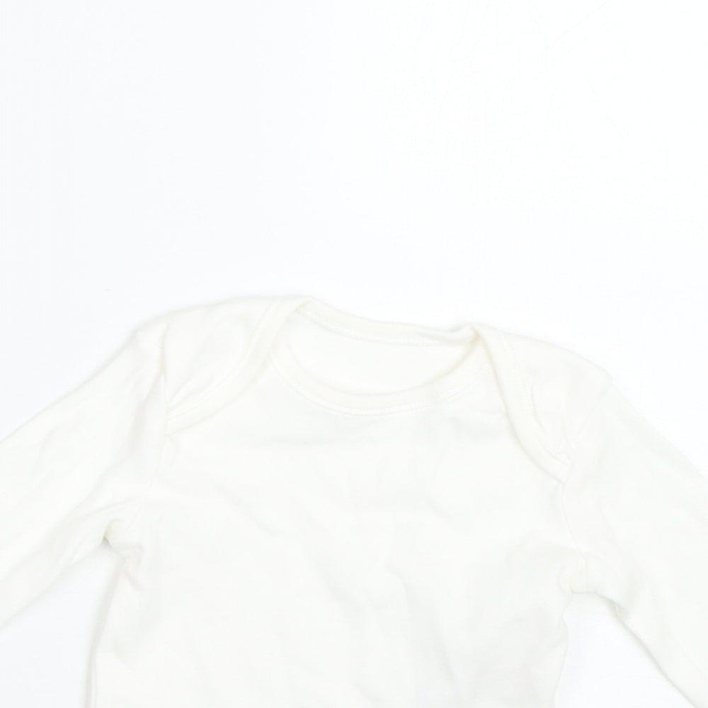 Primark Baby White   Basic T-Shirt Size 0-3 Months