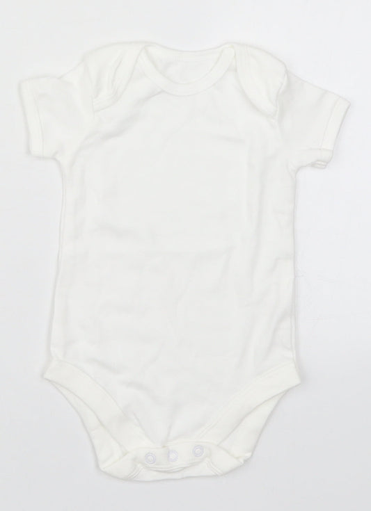 TU Baby White   Babygrow One-Piece Size 6-9 Months