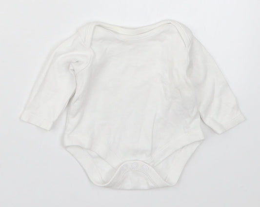 F&F Baby White   Babygrow One-Piece Size Newborn