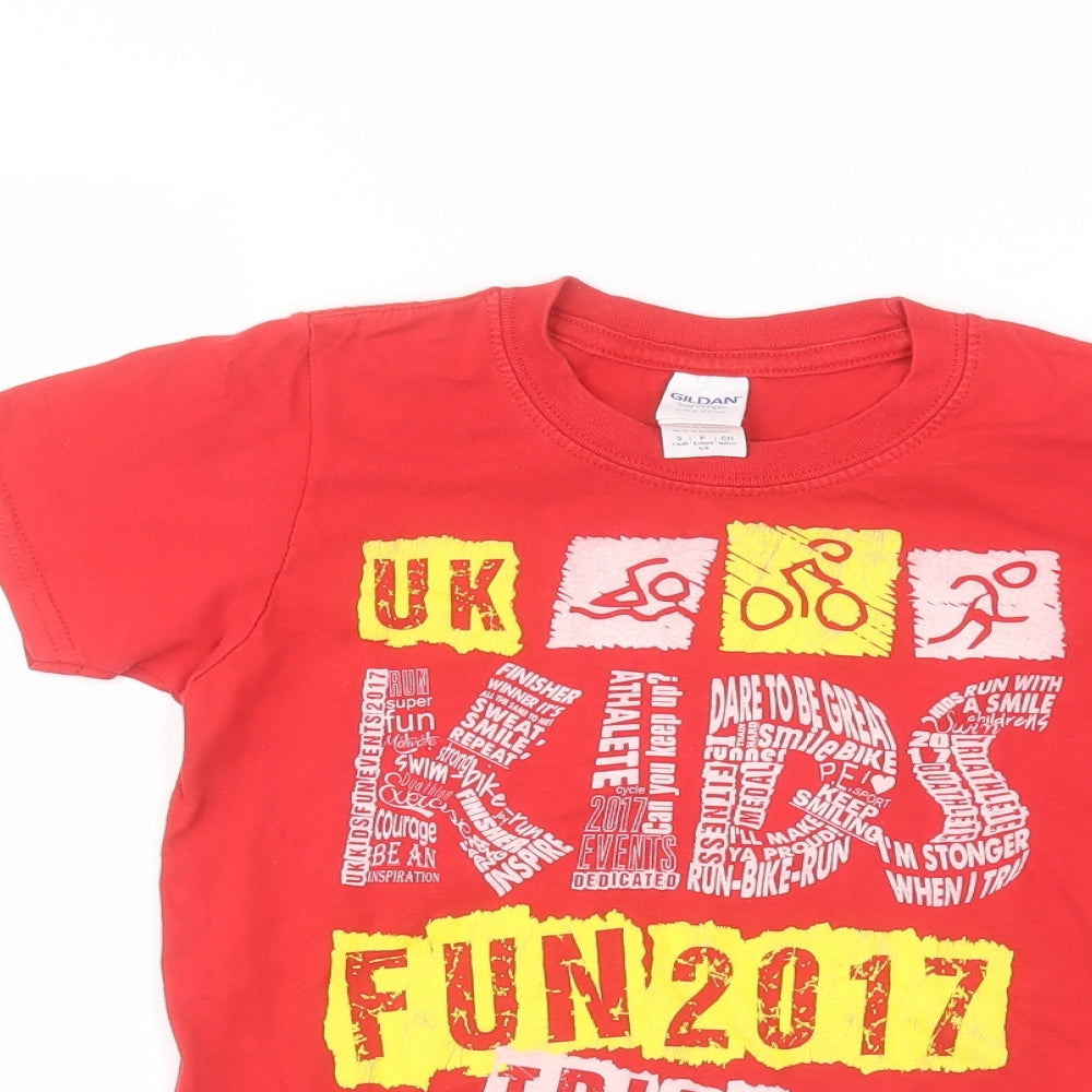 Gilden Girls Red   Basic T-Shirt Size S