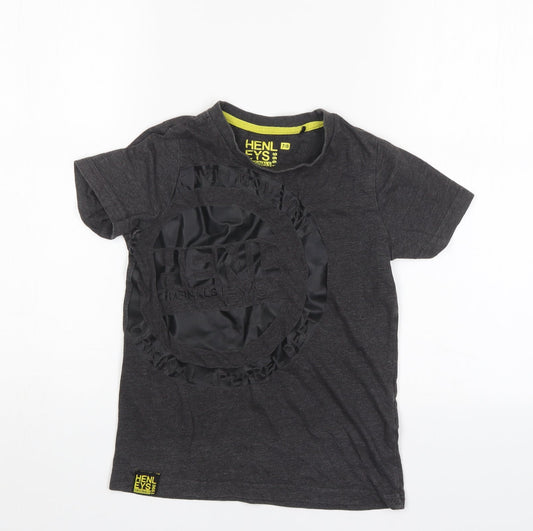 Henleys Boys Grey   Basic T-Shirt Size 7-8 Years
