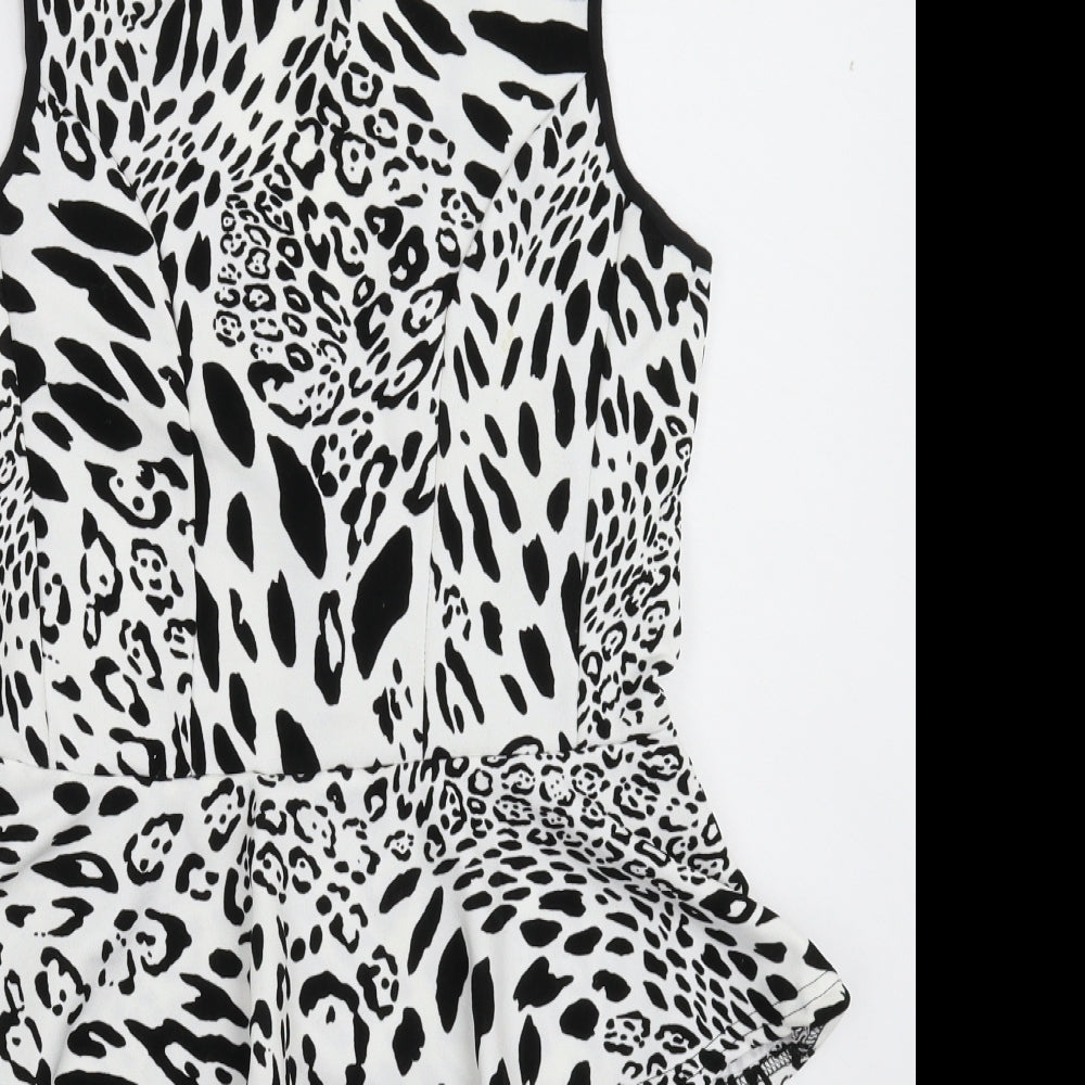 Dolls Womens White Animal Print  Mini  Size 10