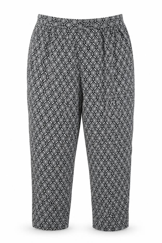 New Look  Womens Black Paisley  Cropped Trousers Size 8 L20 in