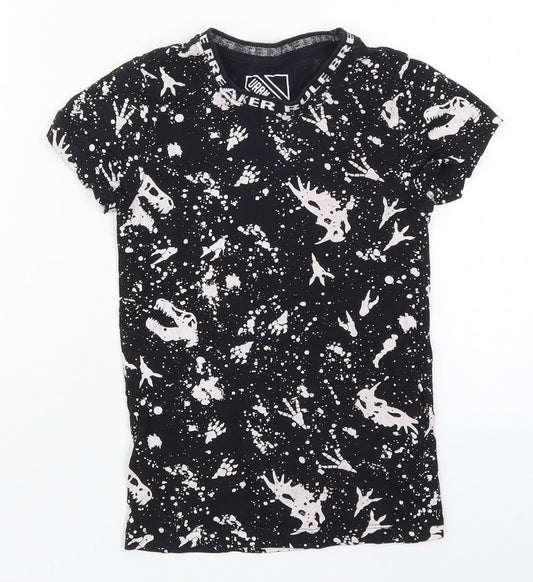 Matalan Boys Black   Basic T-Shirt Size 6 Years  - Abstract Dinosaurs