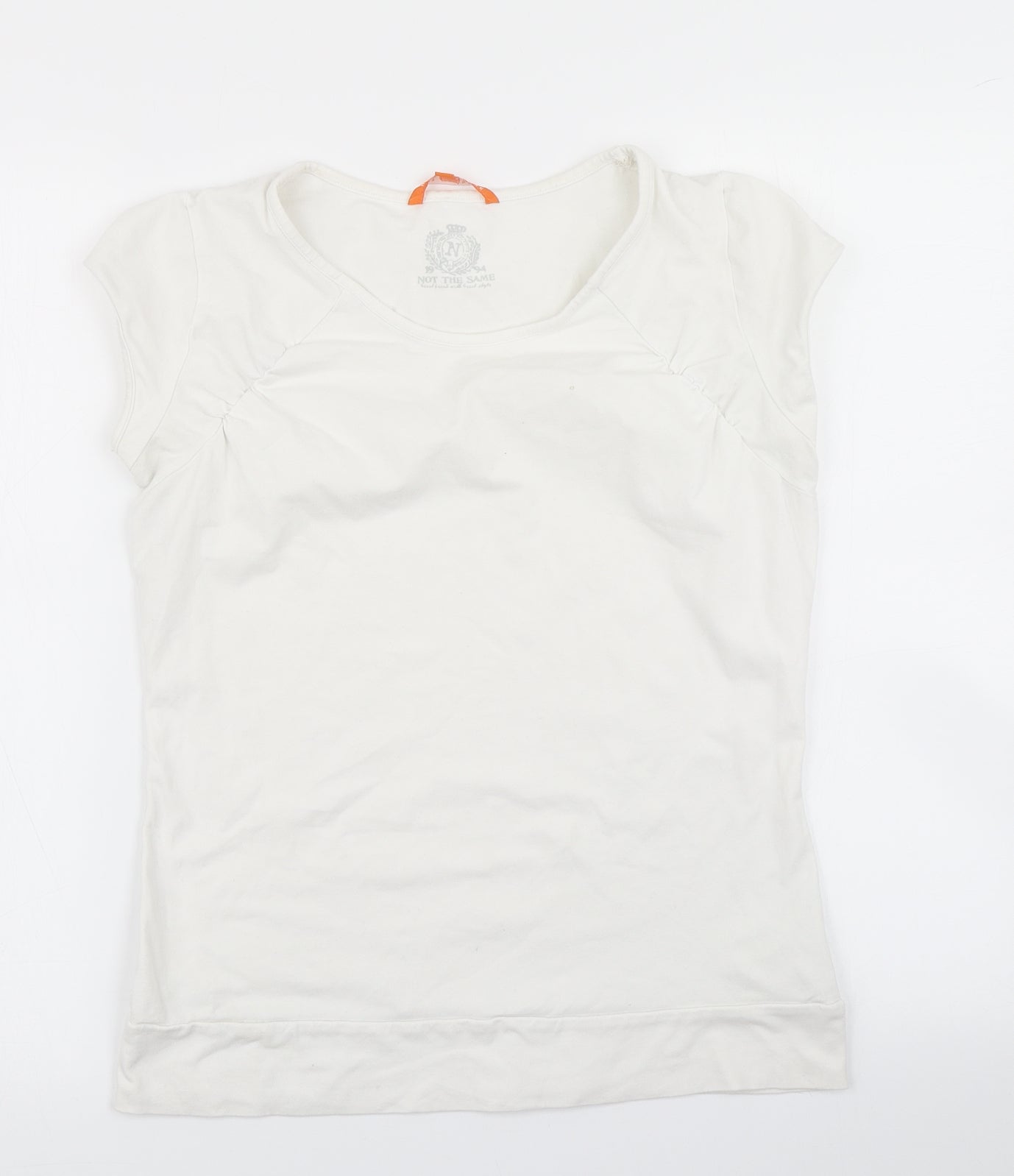 Not the same Womens White   Basic T-Shirt Size M