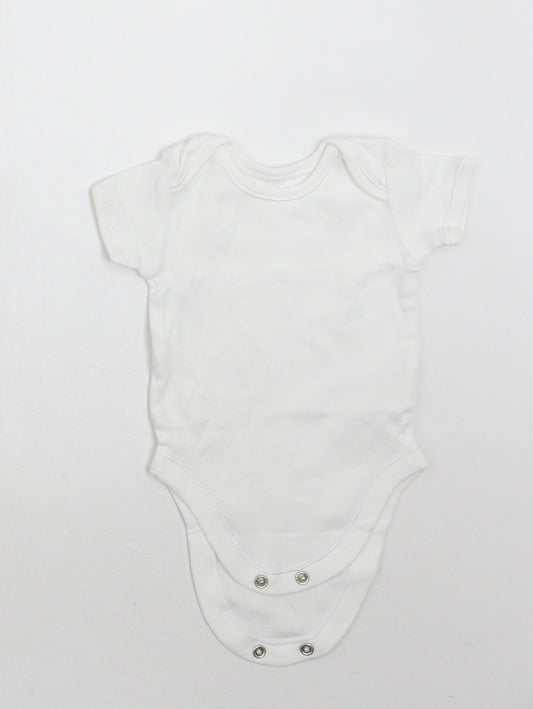 George Baby White   Babygrow One-Piece Size 0-3 Months