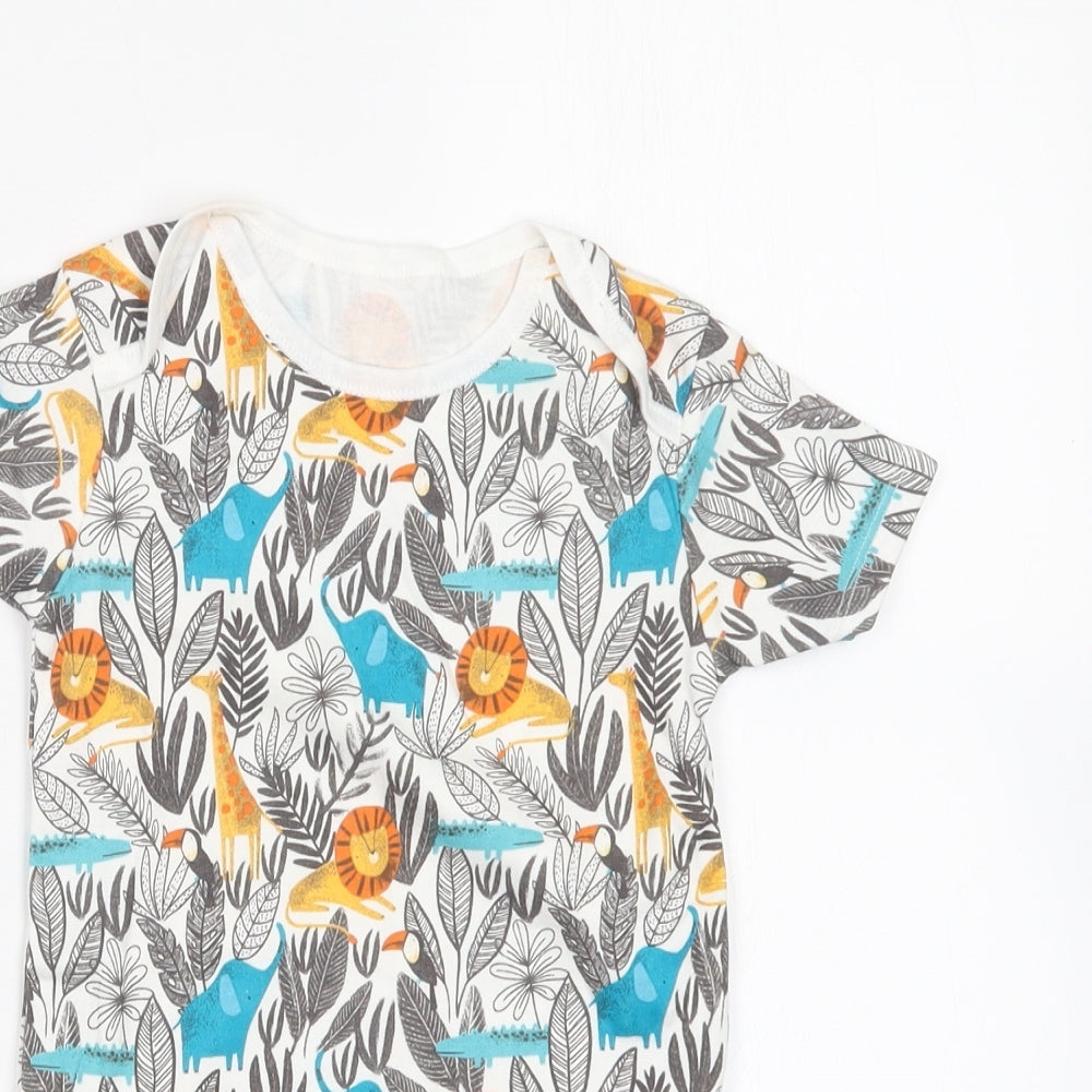 TU Boys White Geometric  Basic T-Shirt Size 2-3 Years